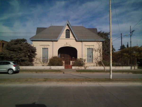 Casa única en estilo, Juárez