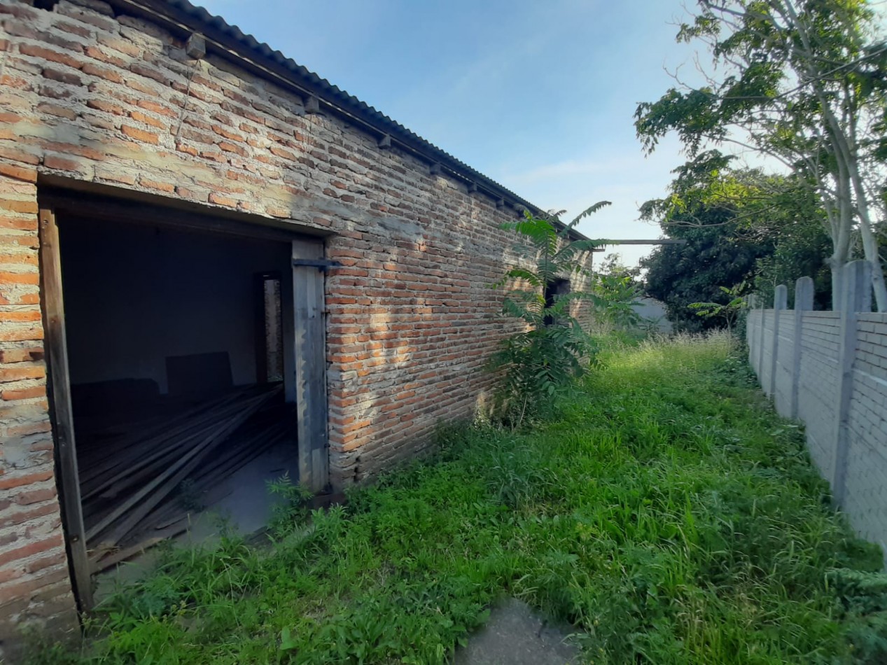 Lote edificado en venta