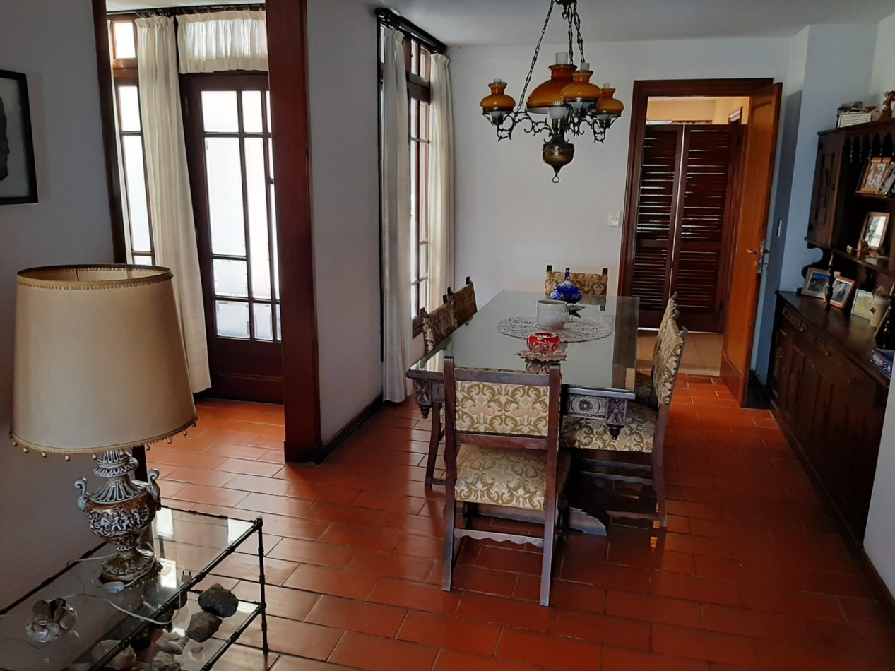 Casa centrica en venta