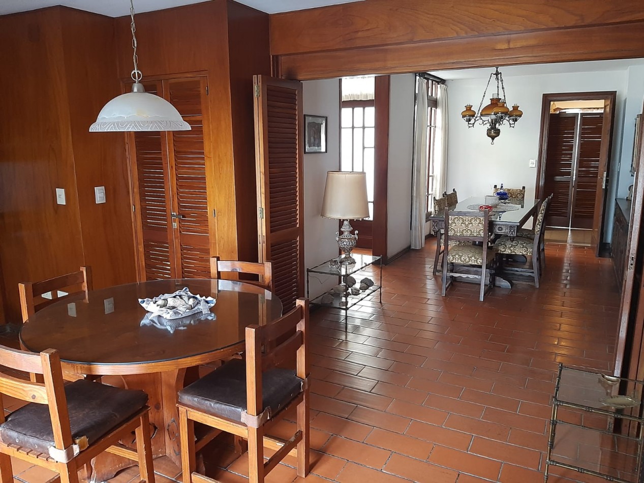 Casa centrica en venta