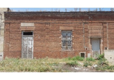 Lote edificado en venta